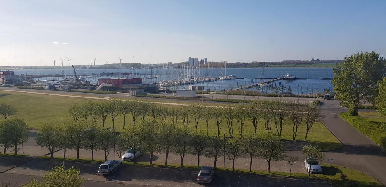 Grosse Hafenliebe Appartement Fehmarn Buitenkant foto